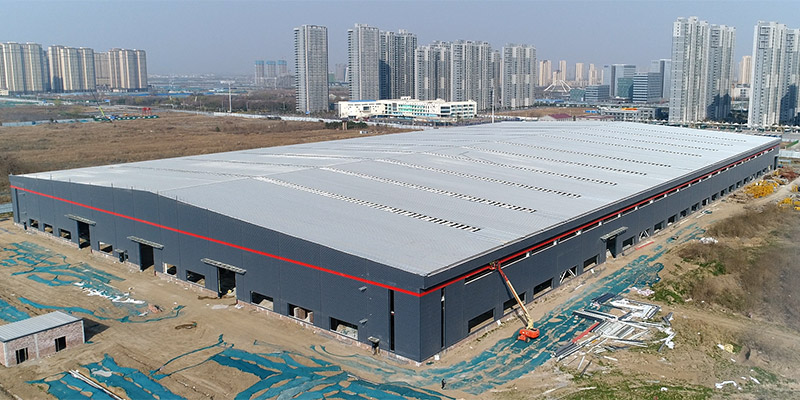 人生就是博钢结构厂房外墙施工进度跟进