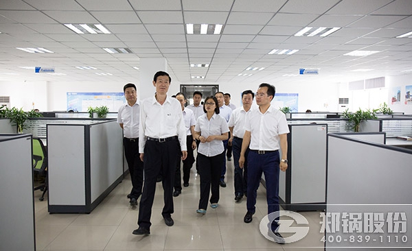 郑州市市委常委统战部部长王跃华一行到人生就是博股份调研